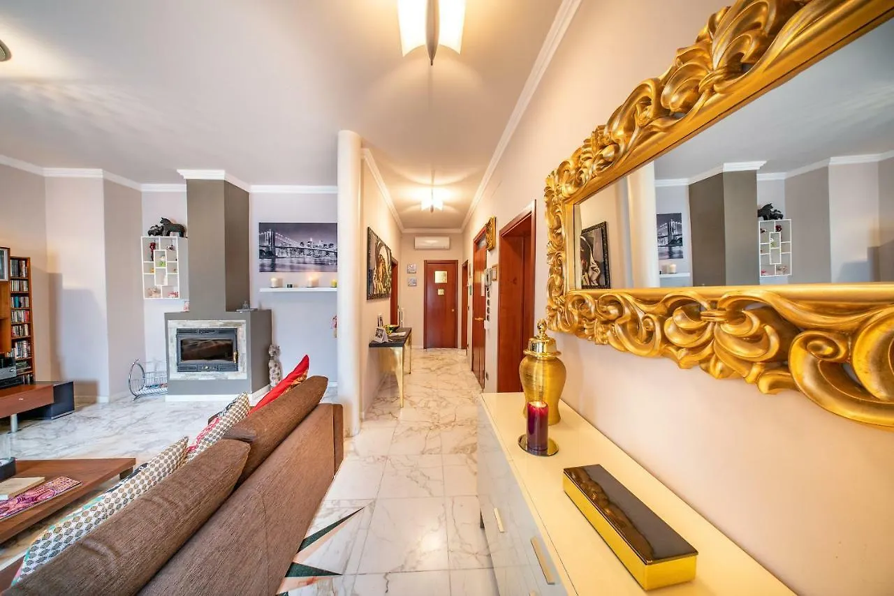 Apartment Margherita Arezzo Italy